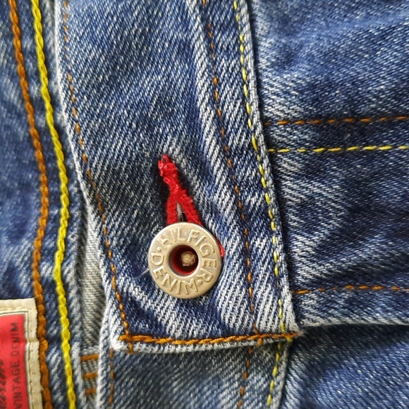 Vintage Tommy Hilfiger red label denim shorts, carpenter fit, size 36, Y2K - Picture 7 of 7